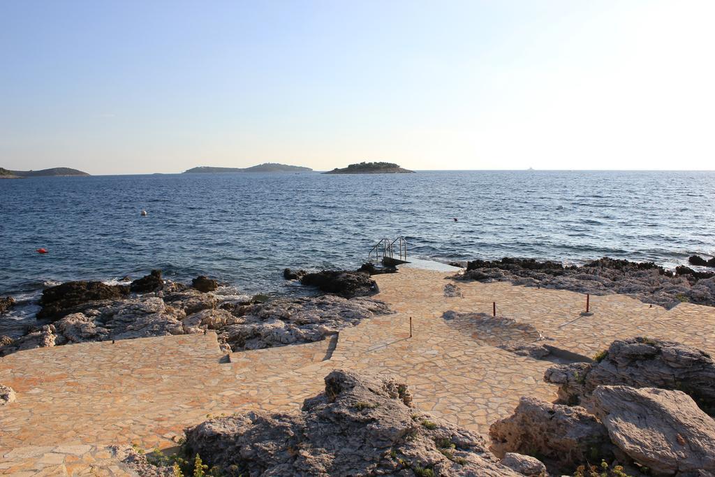Apartments 4 Dolphins Rogoznica  Dış mekan fotoğraf